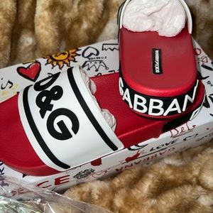 Dolce & Gabbana Rubber Beachwear Slider. Red, white, and black. Size 38. New.
